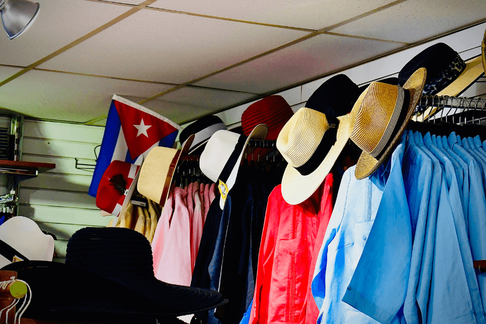 キューバシャツとは？