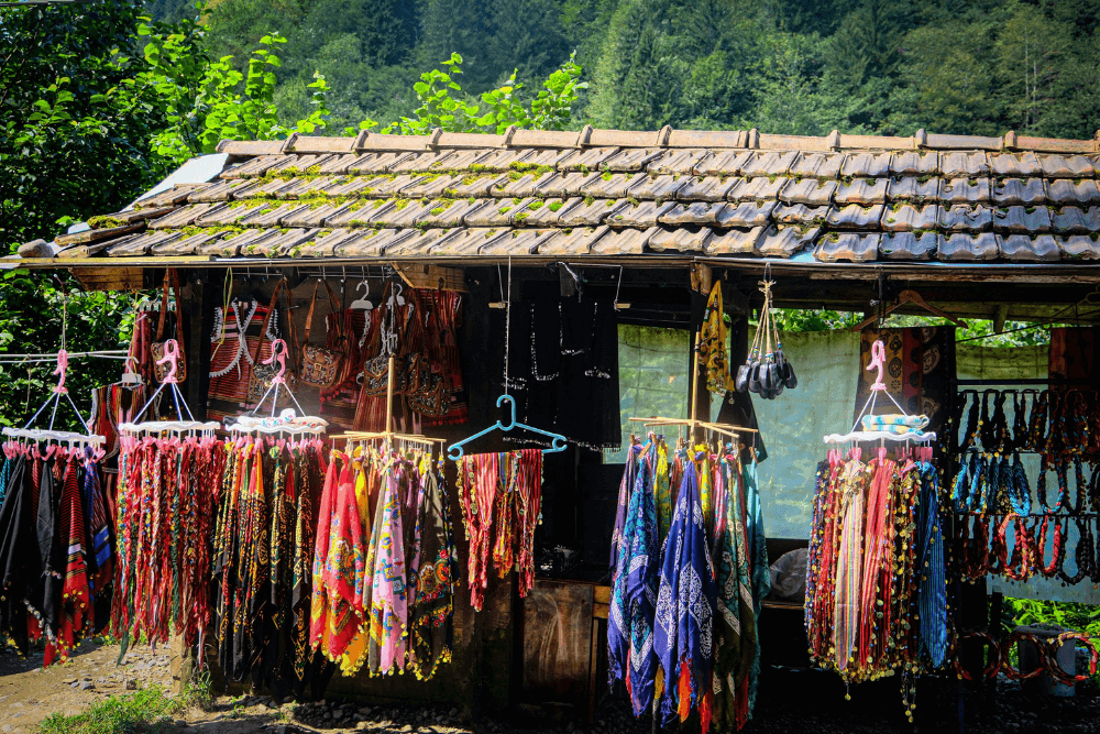 サイケデリックな世界観を取り入れたブランド・アーティスト